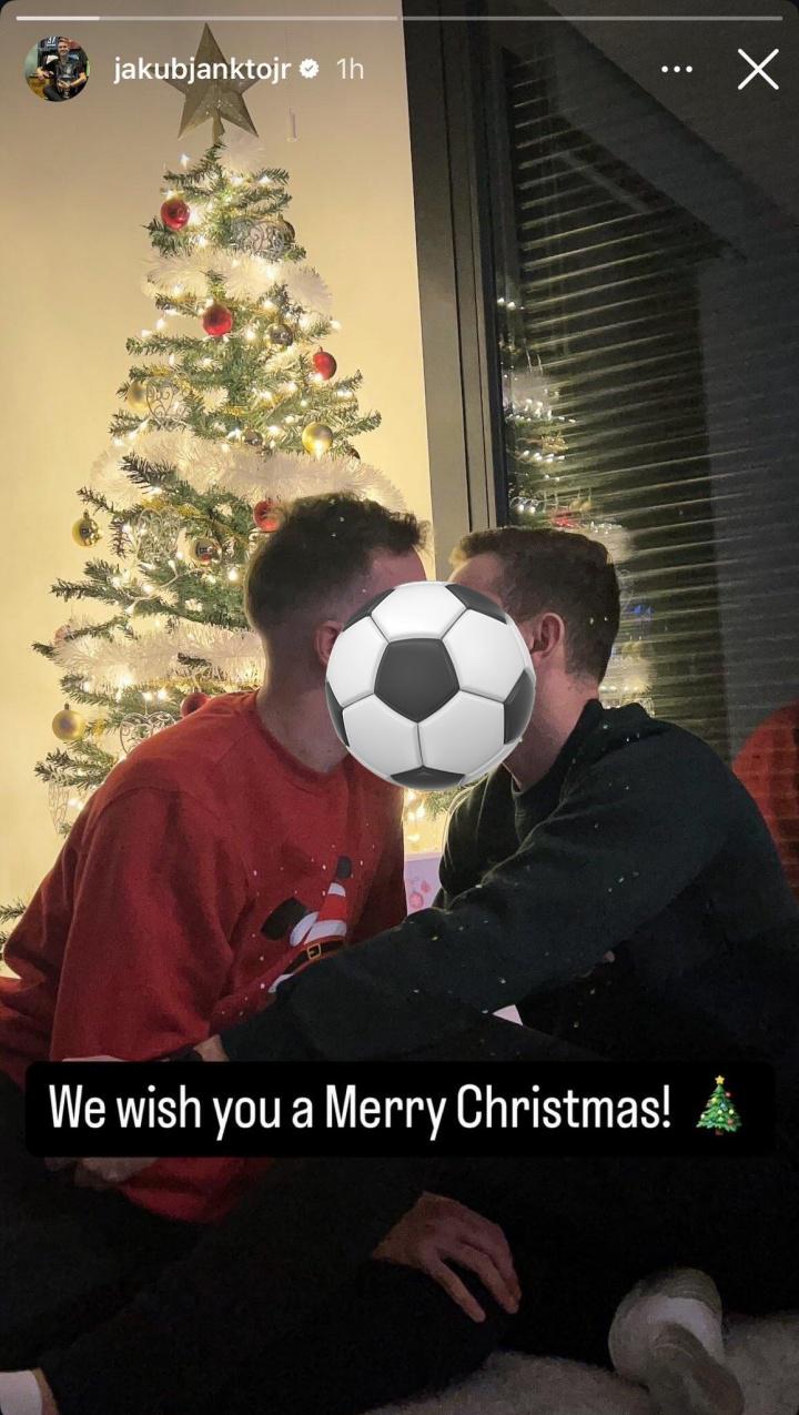 md, 卡利亚里出 md, 卡利亚里出