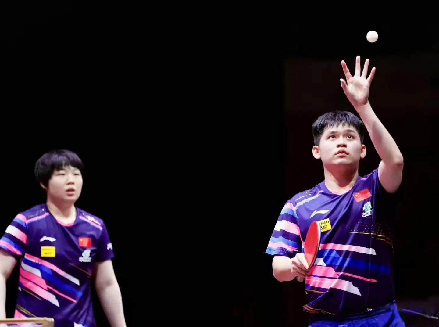 div, 折合人民币 div, 折合人民币