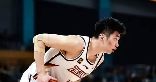 是备受关注, 受顶级球员 是备受关注, 受顶级球员