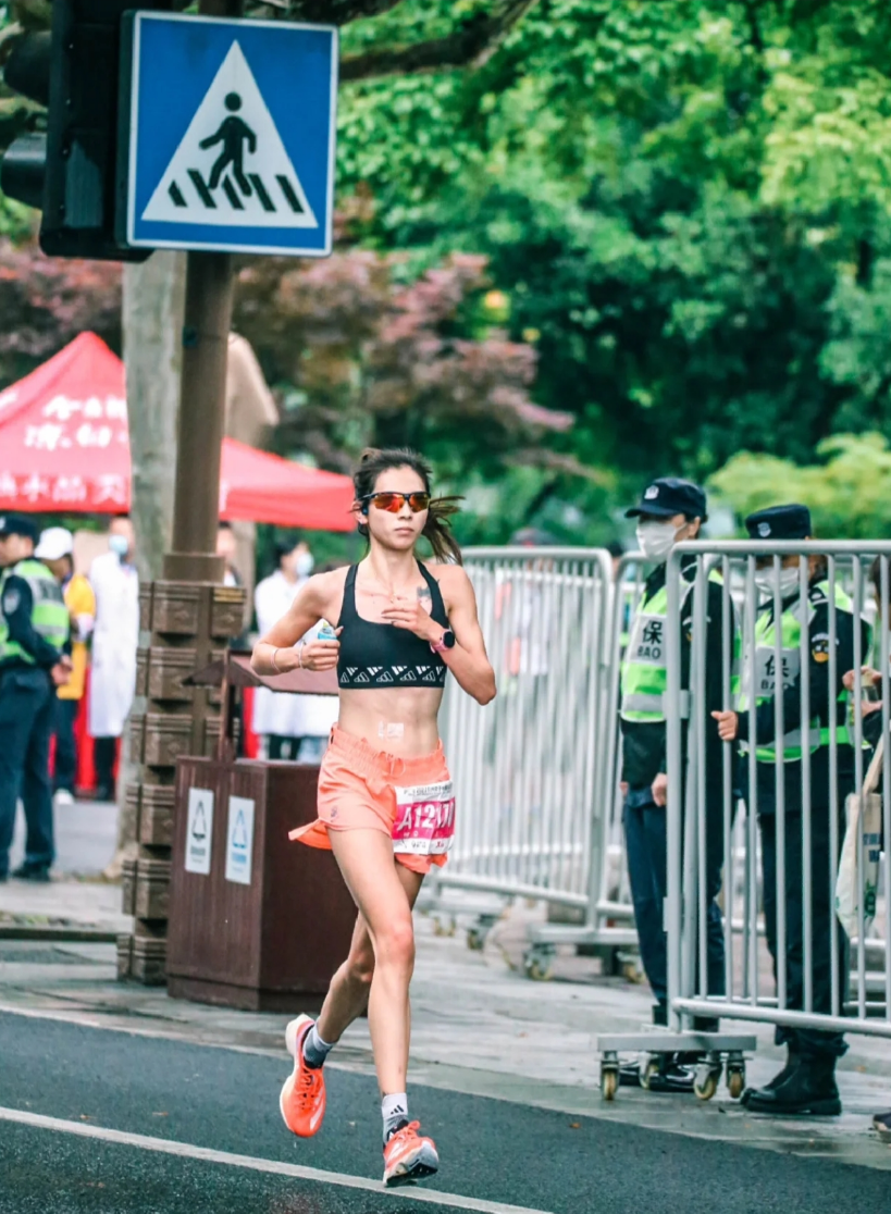 公里凑凑热, rJUtJ, SwG 公里凑凑热, rJUtJ, SwG